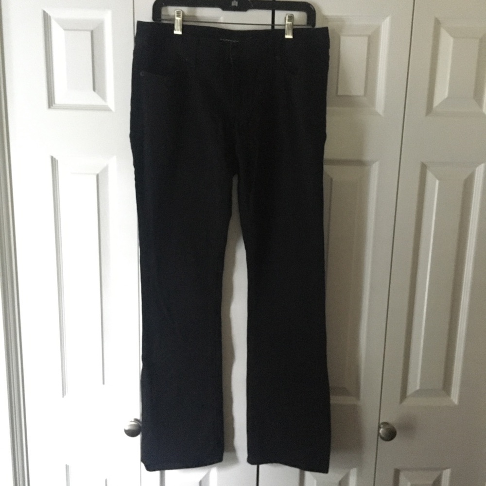 EXPRESS Barely Boot Jeans Low Rise Black